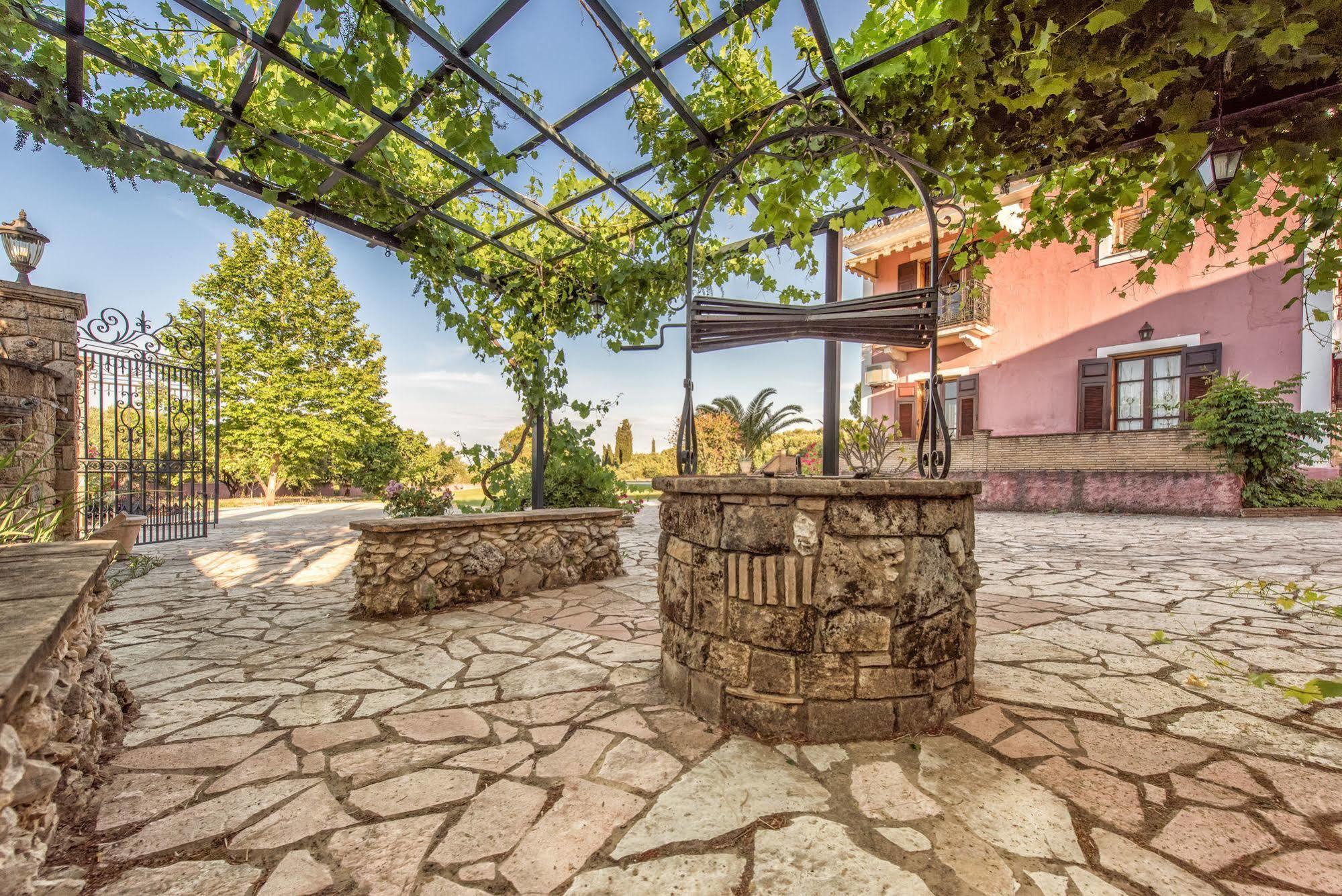 Willa Sarakino House Of Literature Agios Dimitrios  Zewnętrze zdjęcie